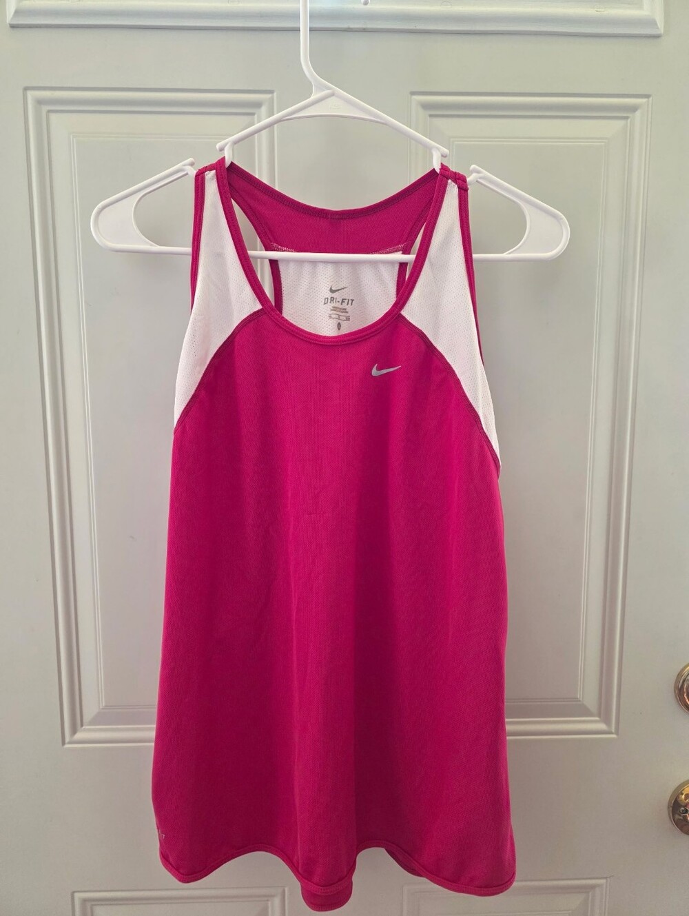 Nike Women’s Hot Pink and White Dri-FIT Performance Tank Size XL
